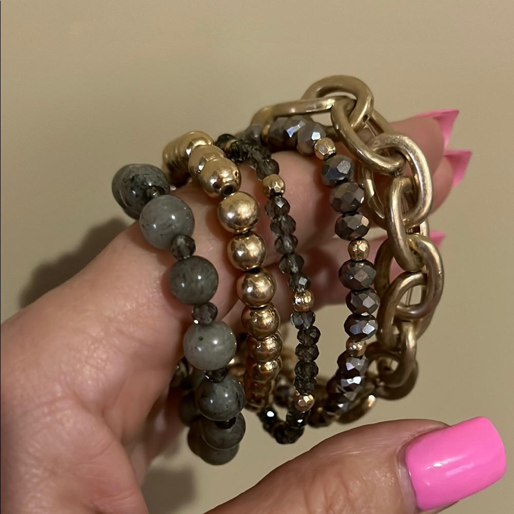 Elegant Gold And Gray Beaded Stretch Bracelet Set 22$